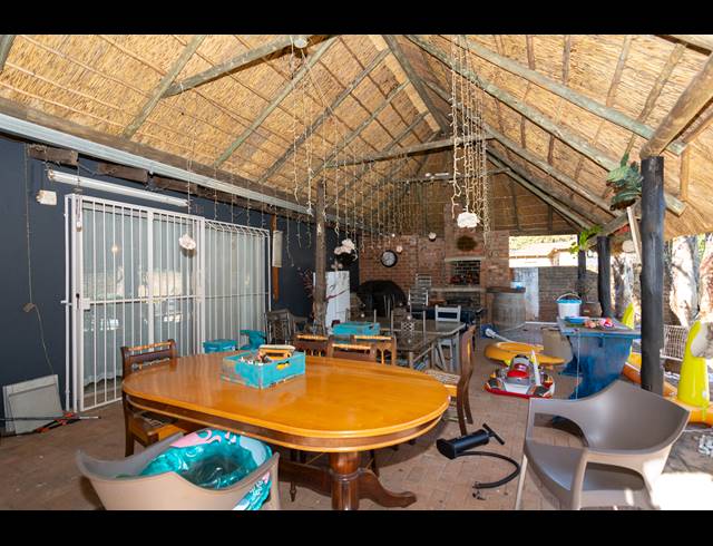 5 BEDROOM FREEHOLD FOR SALE IN HORIZON VIEW